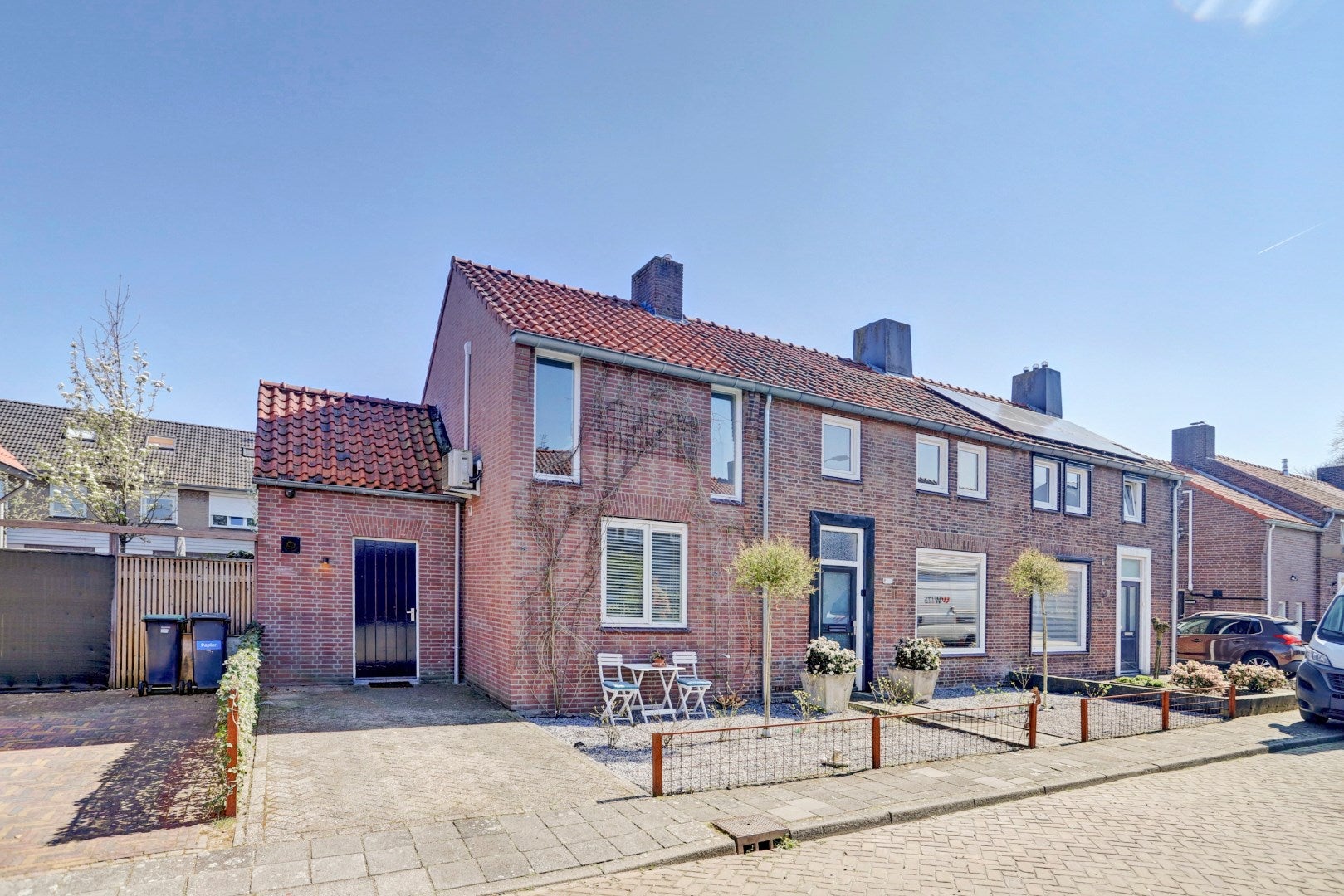 Huis Pastoor van Akenstraat 8 in Vlijmen