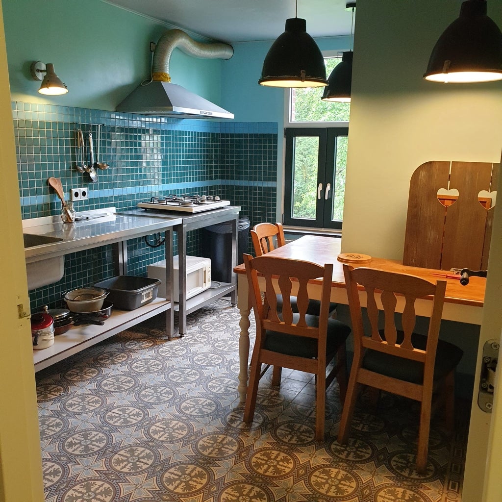 Kamer te huur: Hoofdstraat, Hoensbroek