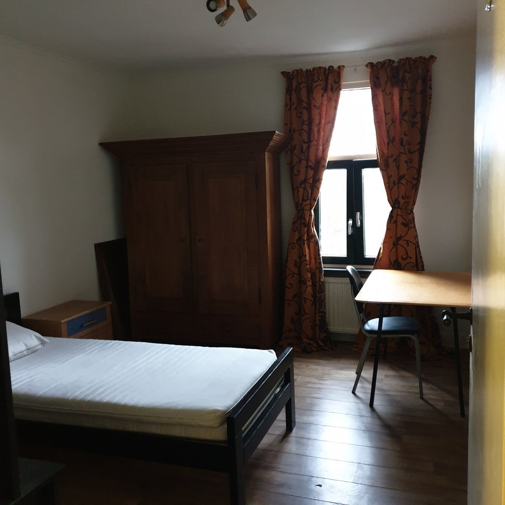 Kamer te huur: Hoofdstraat, Hoensbroek