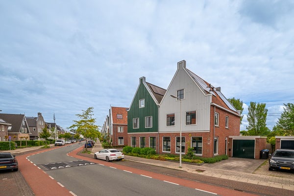 Huis Zuiderzeelaan 27 in Landsmeer