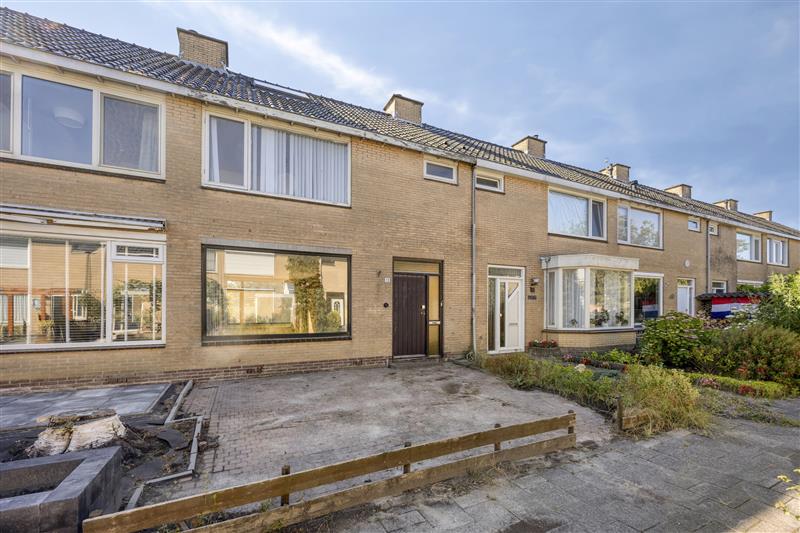 Huis Azalealaan 12 in Heerhugowaard