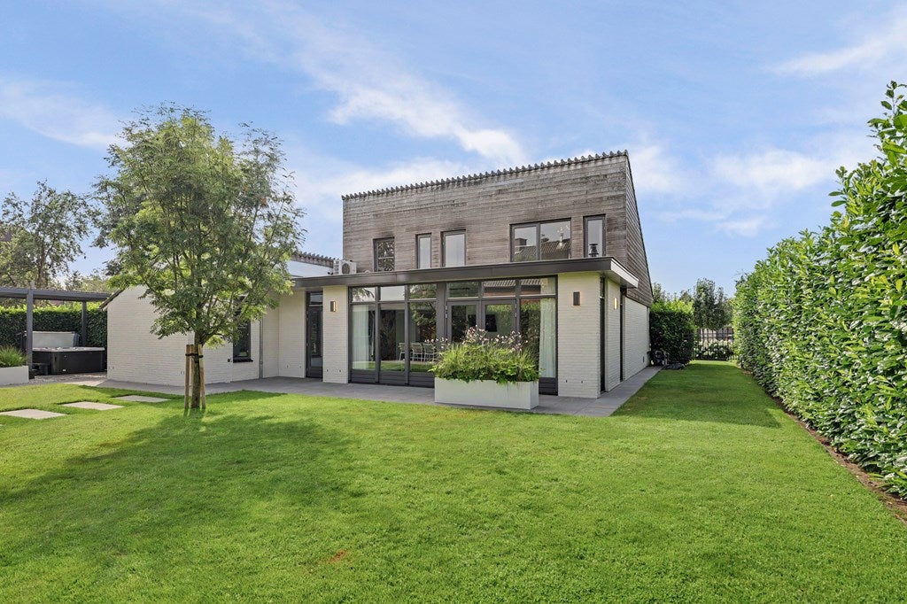Huis Kranenberg 8 in Casteren