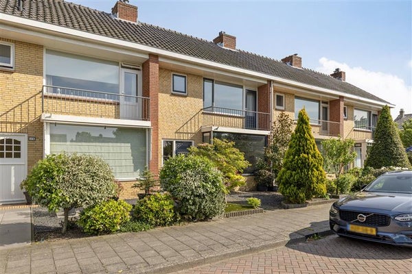 van Heemskerkplein 21 in Lisse