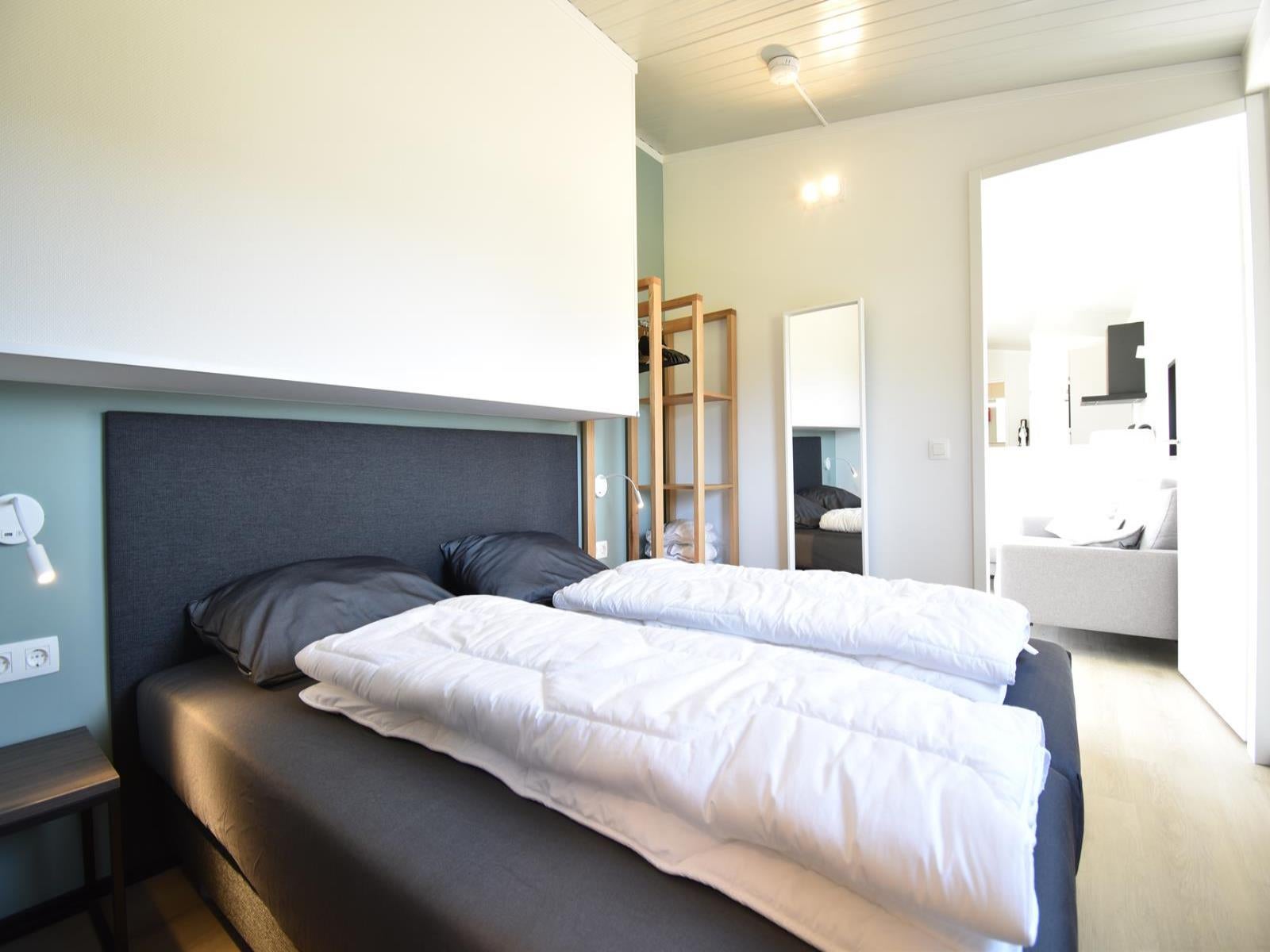 Vrijstaande woning te koop: Buitengronden 7-36, Zwartewaal