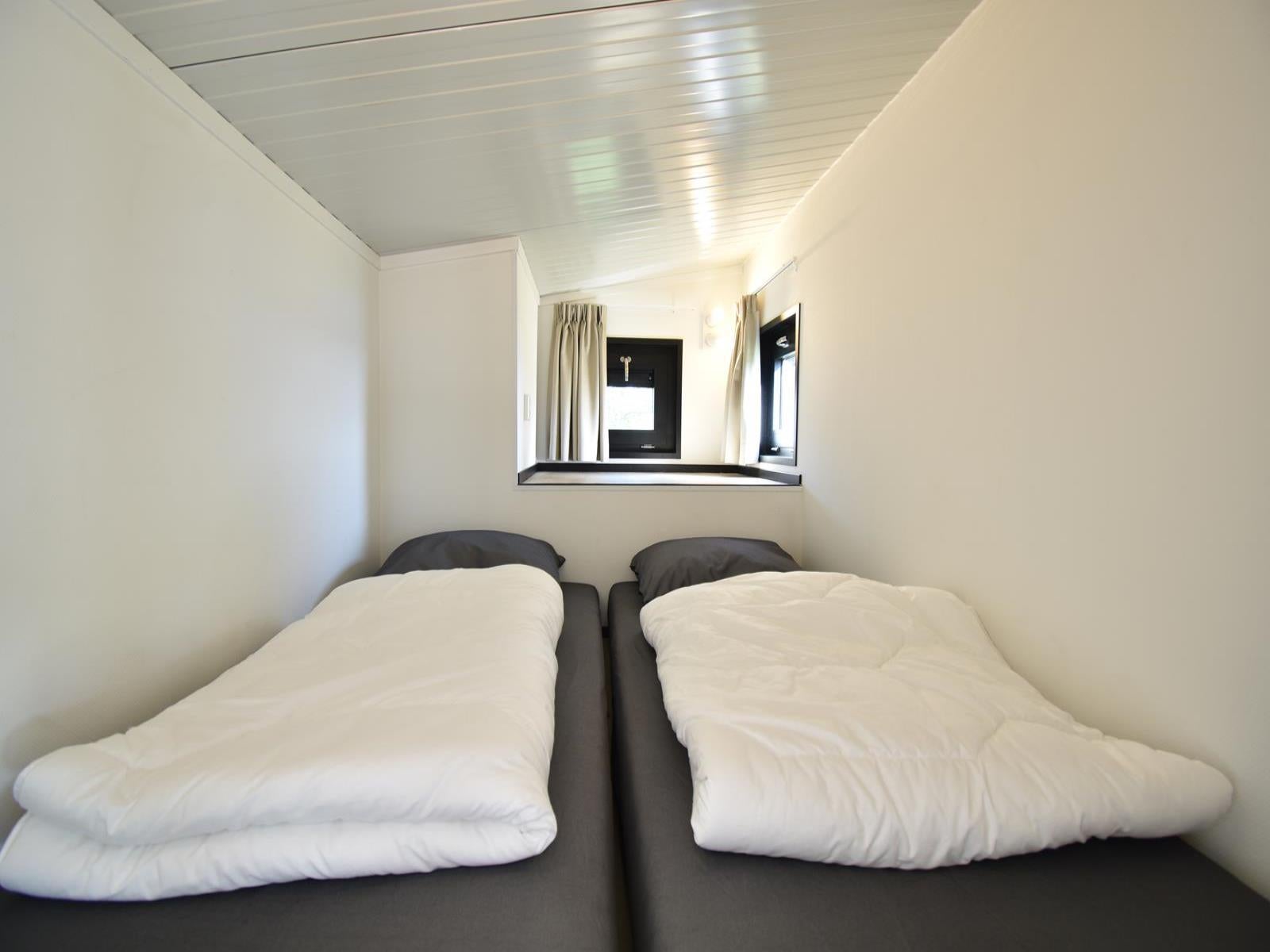 Vrijstaande woning te koop: Buitengronden 7-36, Zwartewaal