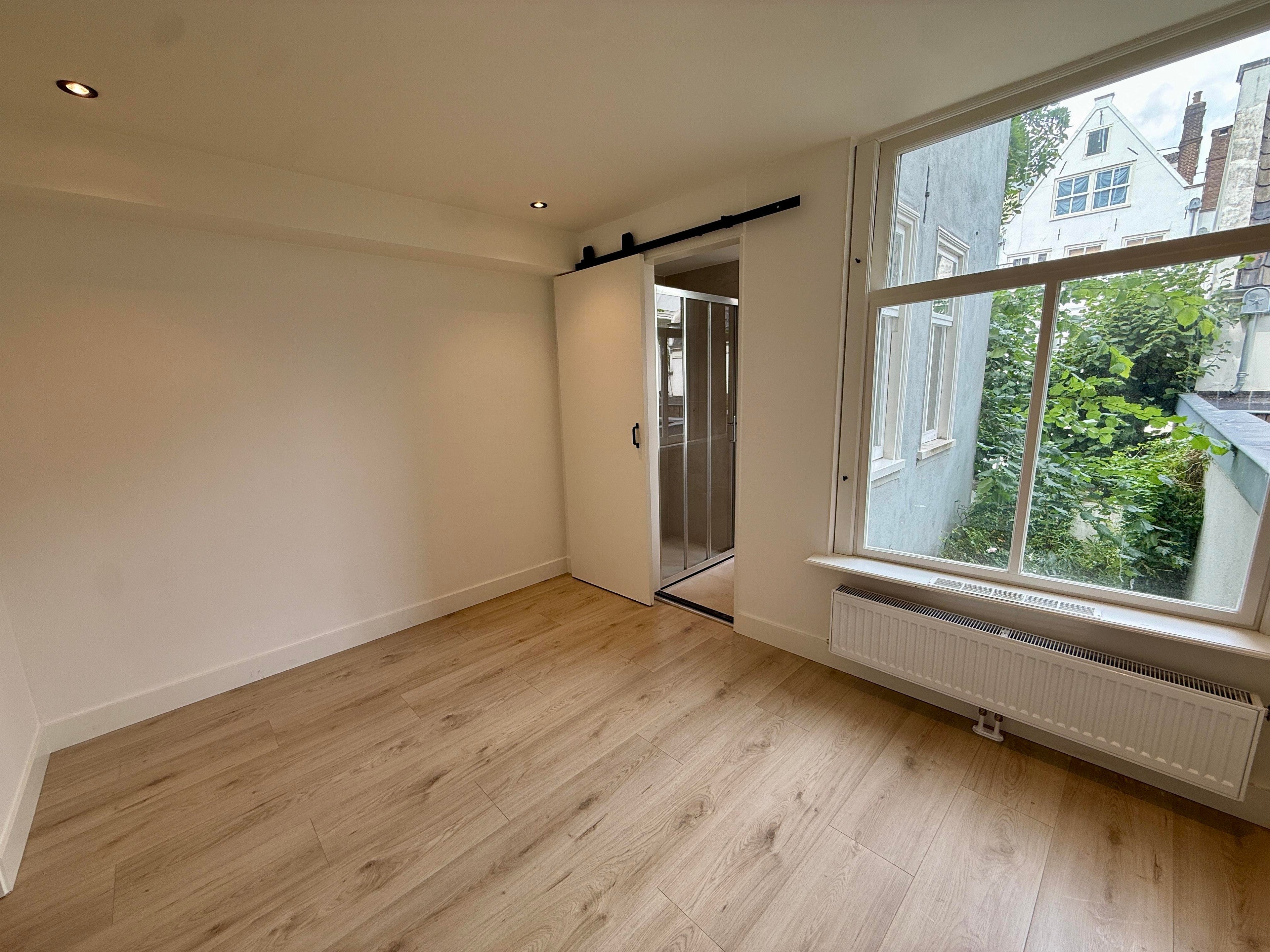 Woning te huur: Bloemstraat, Amsterdam