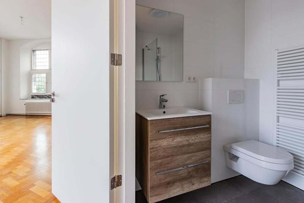 Studio te huur: Plakstraat 118, Sittard