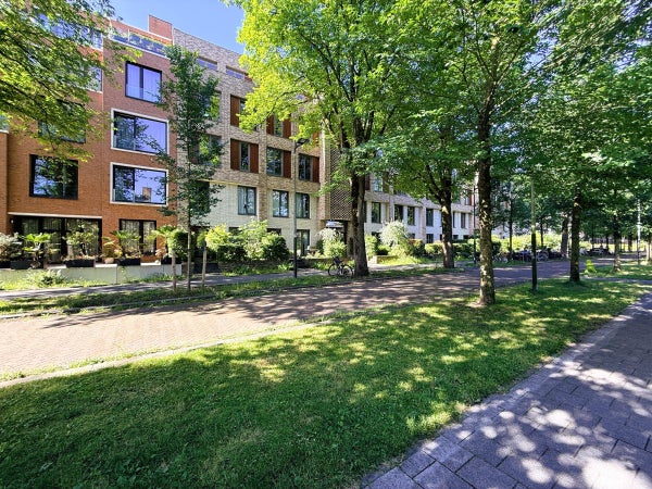 Appartement Zuidelijke Wandelweg in Amsterdam