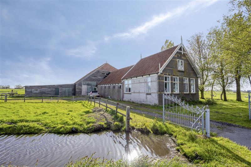 Huis Aandammergouw 15 in Zuiderwoude