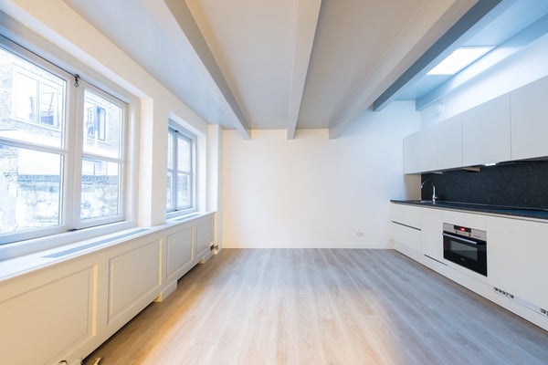 Piso Kloksteeg en Delft