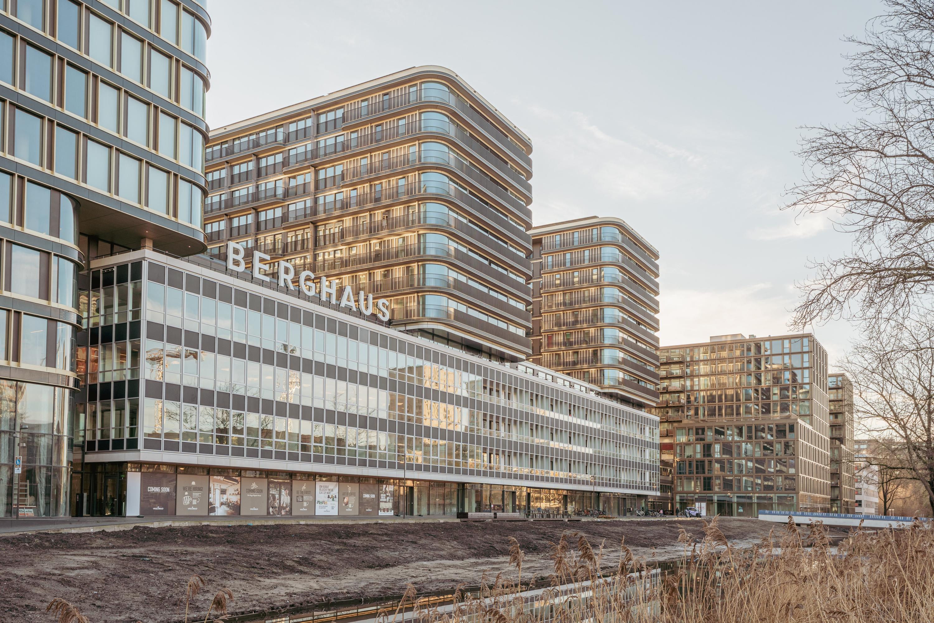 Appartement te koop: Elizabeth Anscombestraat 139, Amsterdam
