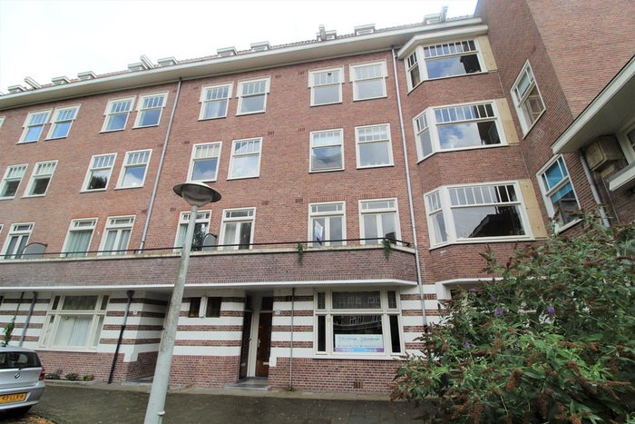 Te huur: Appartement Van Tuyll van Serooskerkenplein in Amsterdam