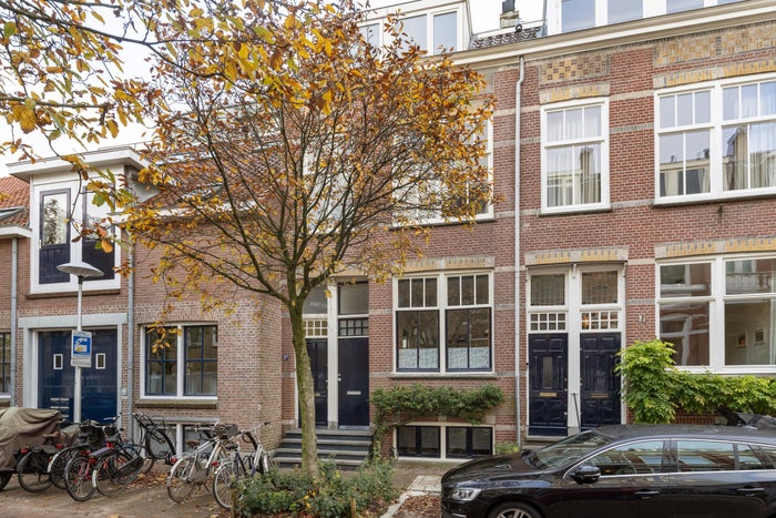 M.A. de Ruyterstraat 11