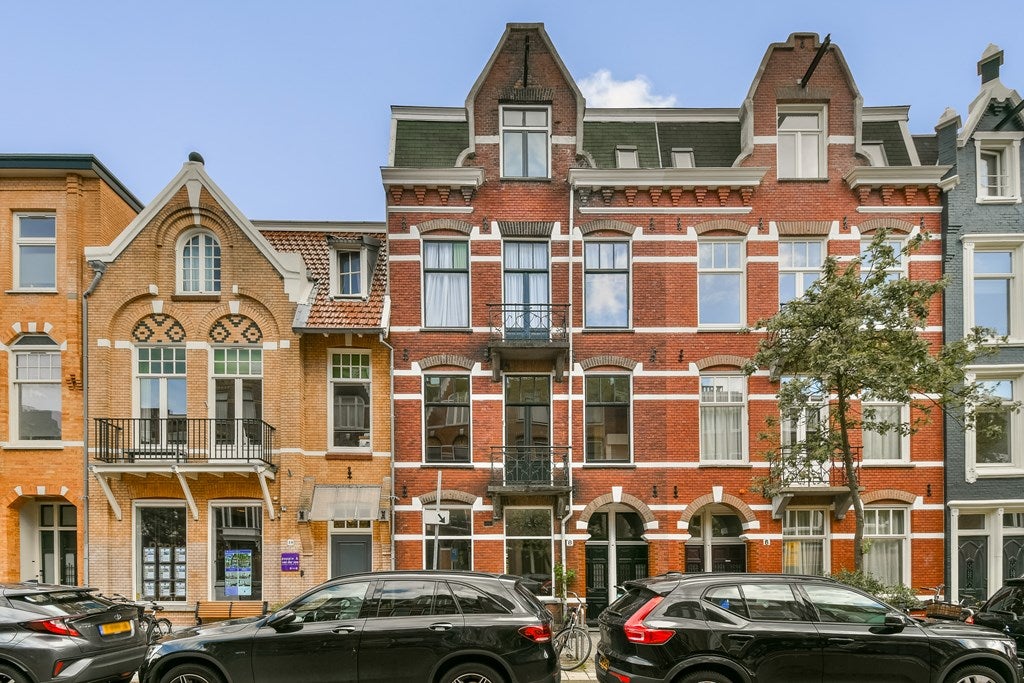 Huis Hogeweg 8 H in Amsterdam