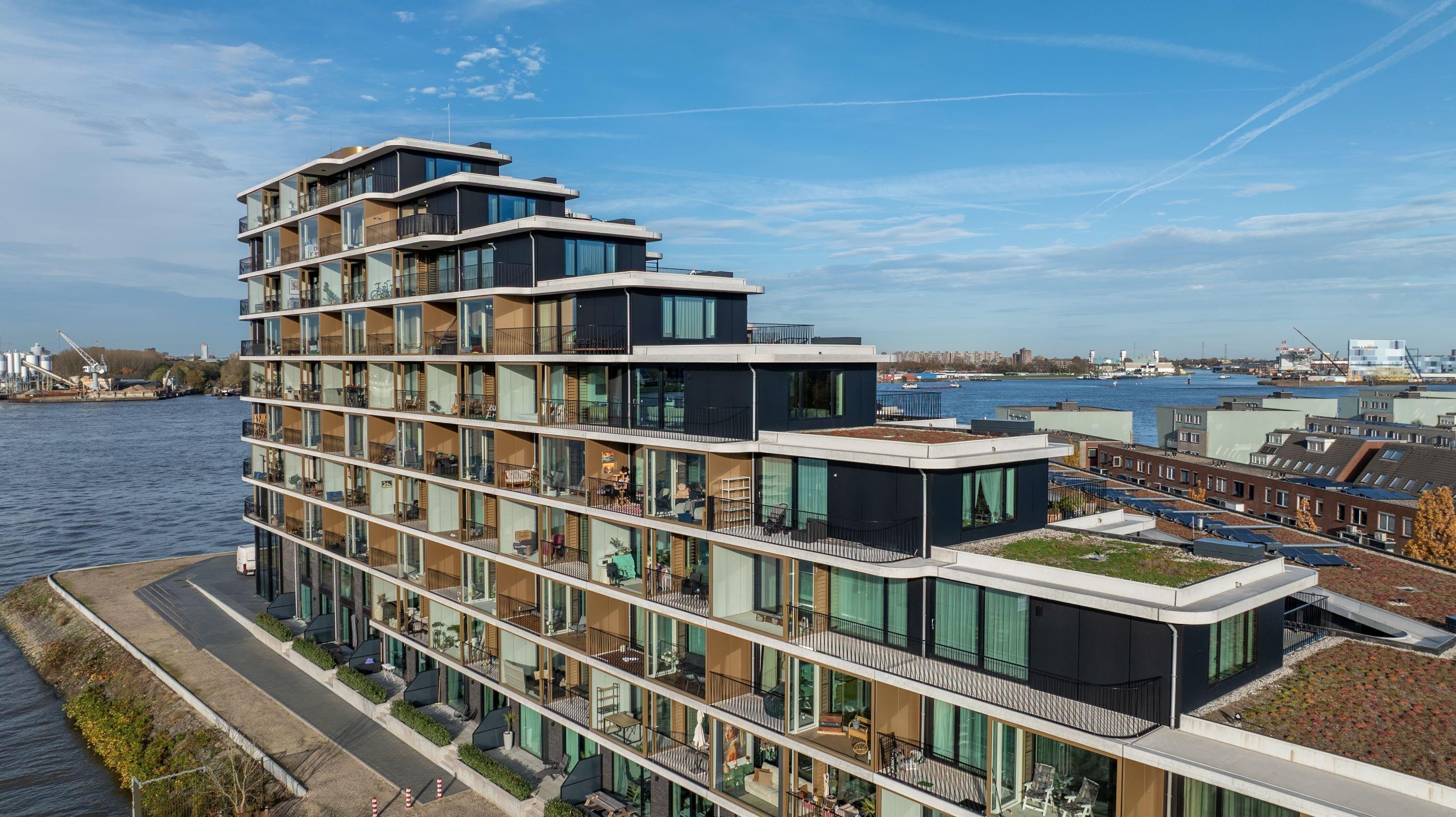 Woning te huur: Pampuskade, Rotterdam