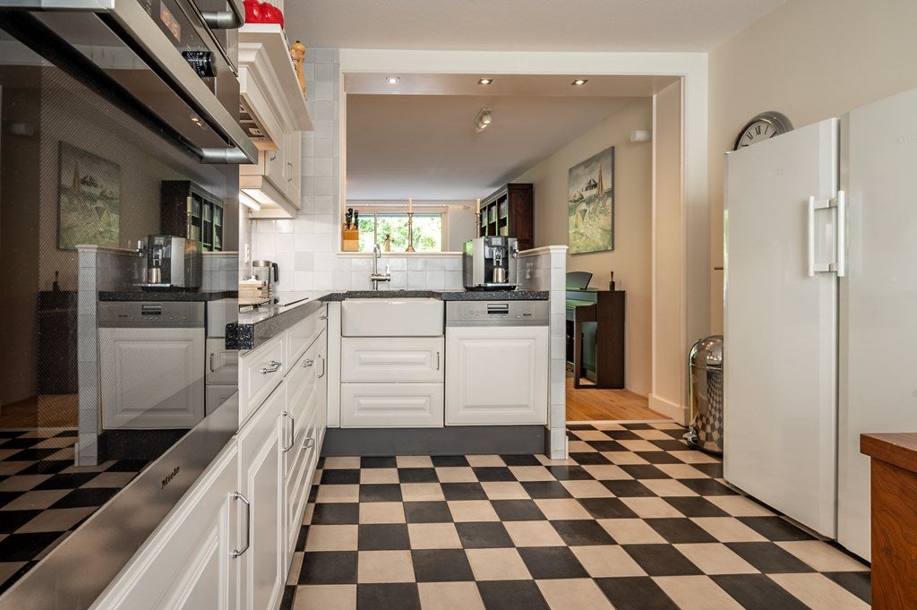 Tussenwoning te koop: Sprietzeil 32, Almere