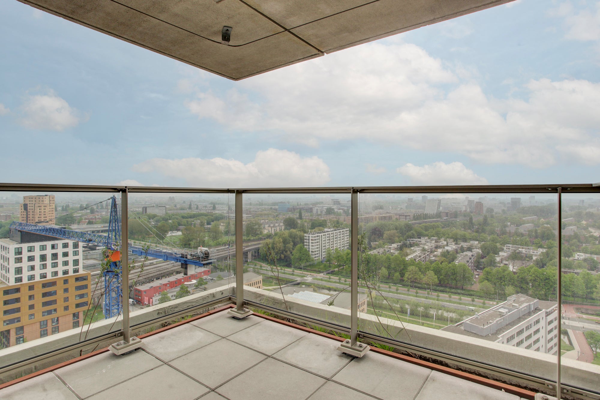 Te huur Appartement Radarweg in Amsterdam