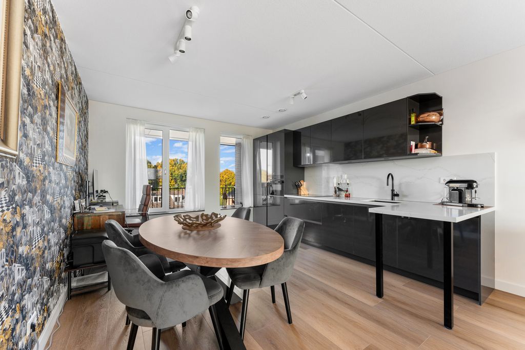 Appartement te huur: Dr Noletstraat 2D-2, Schiedam