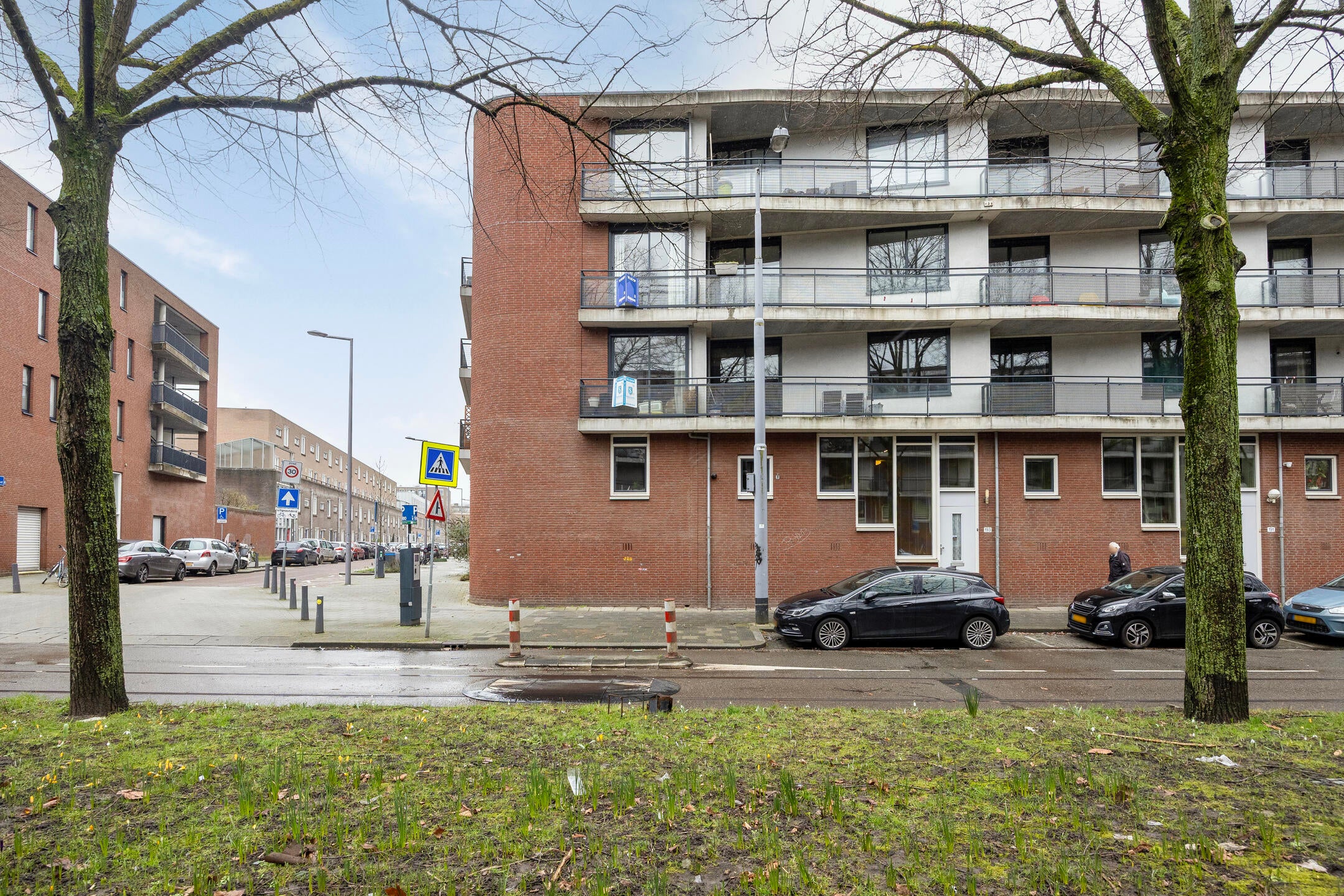 Appartement Claes de Vrieselaan 149 in Rotterdam