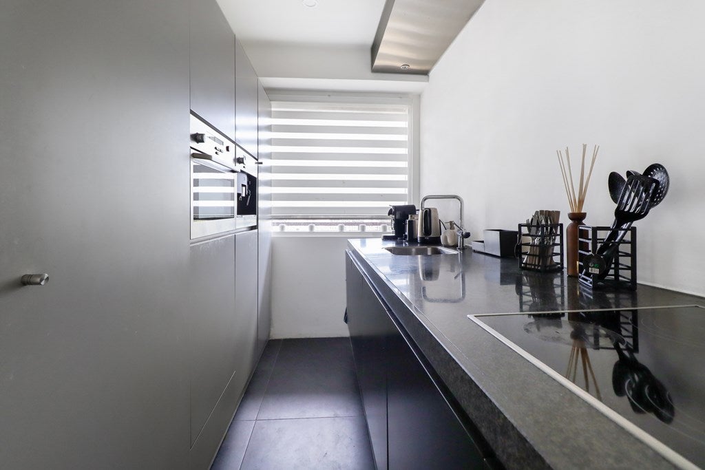 Appartement te huur: Burgemeester Hogguerstraat 737, Amsterdam