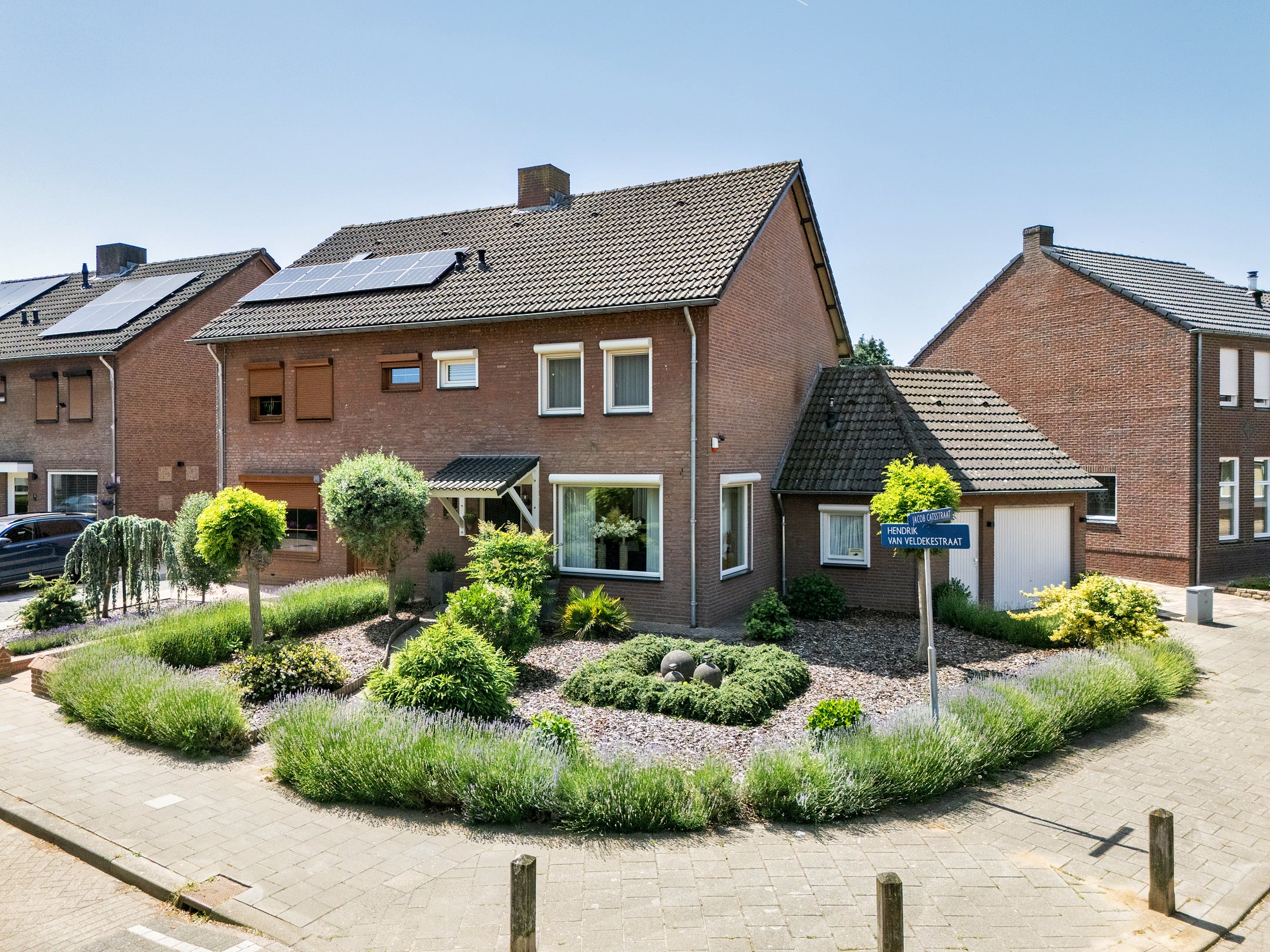 Huis Hendrik van Veldekestraat 2 in Venlo