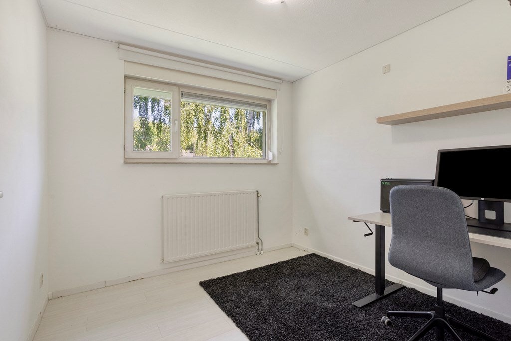 Tussenwoning te koop: Papyrussingel 48, Maastricht