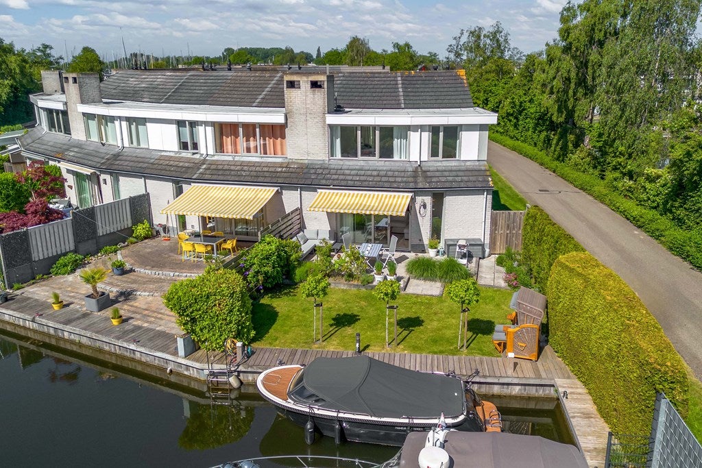 Huis Het Brekkense Wiel 49 in Lemmer