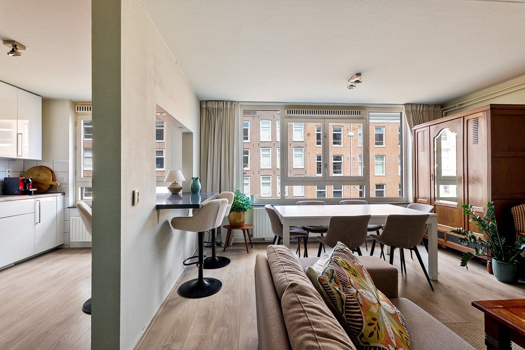 Appartement Albert Cuypstraat 10 A in Amsterdam