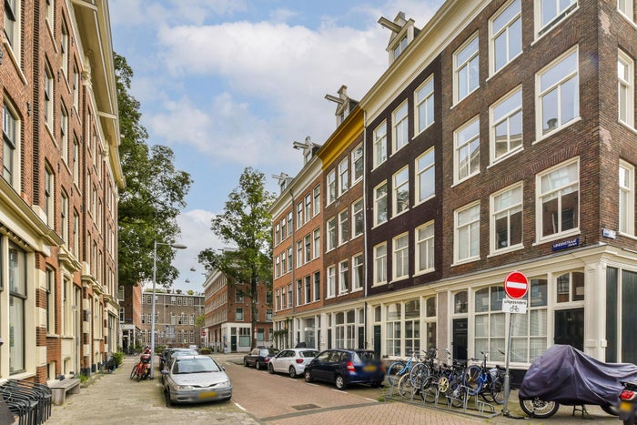 Lijndenstraat 22 III