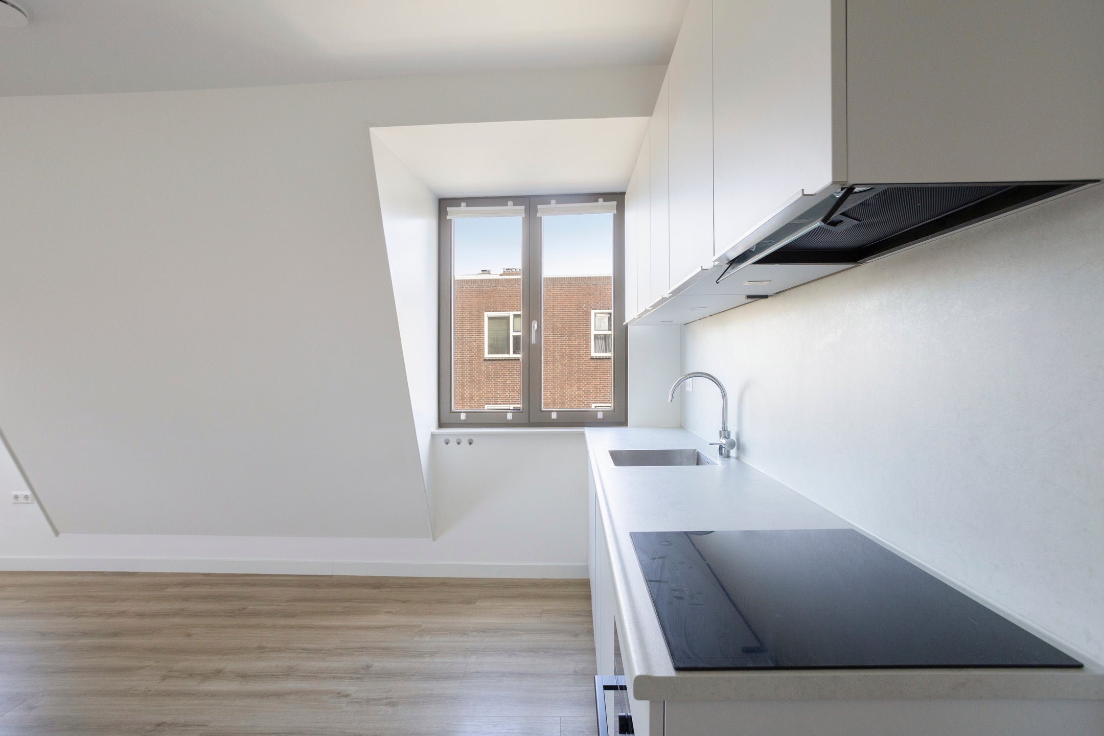 Appartement te huur: Adelaarstraat 1H, Utrecht