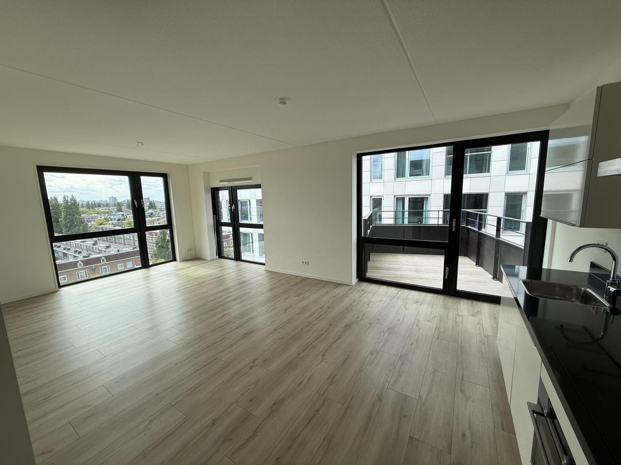 Appartement te huur: Haarlemmerweg 800, Amsterdam