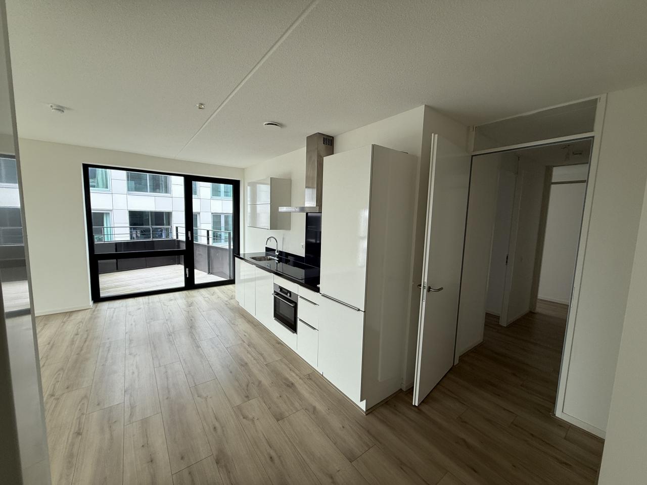 Appartement te huur: Haarlemmerweg 800, Amsterdam