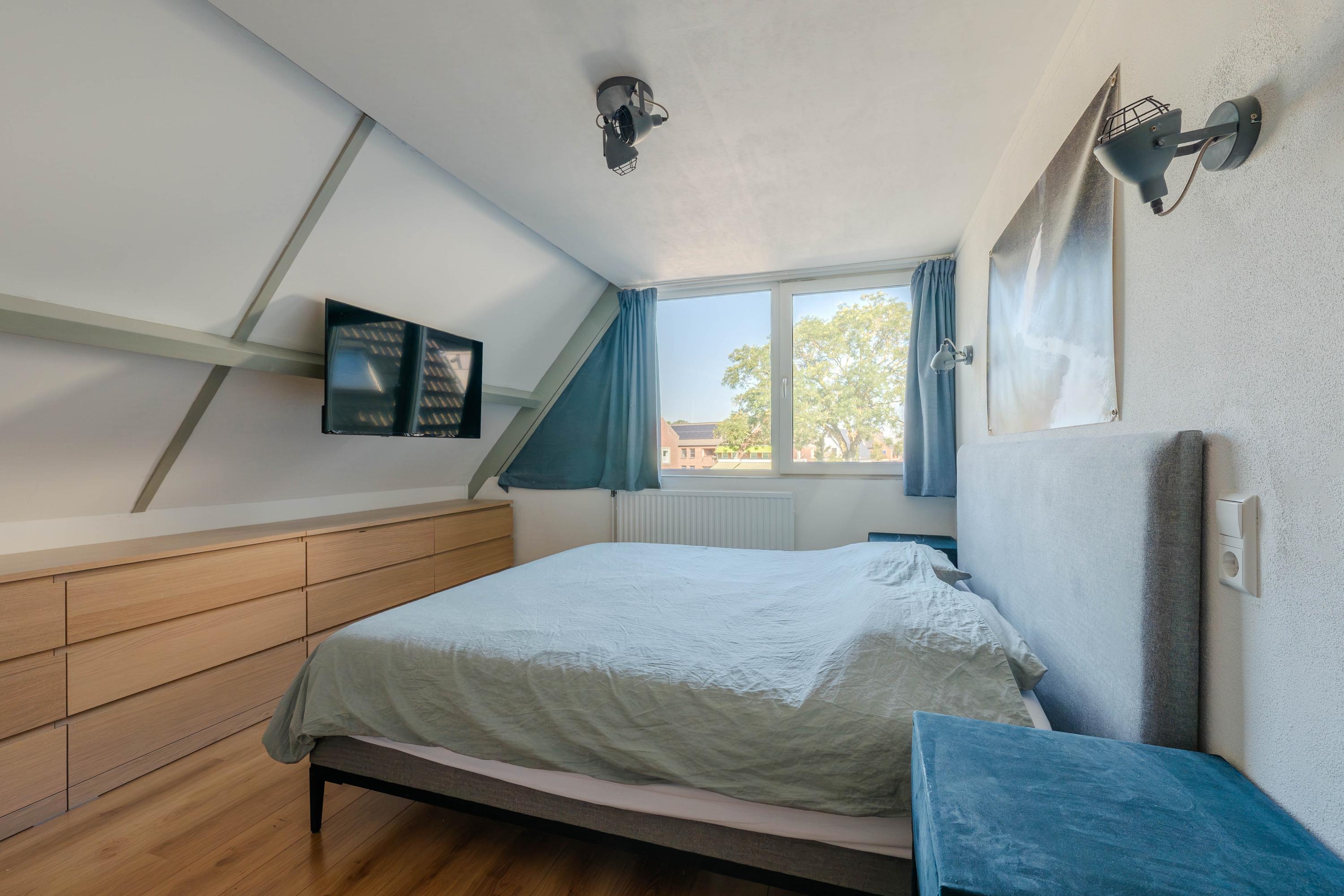 Tussenwoning te koop: Prins Bernhardlaan 25, Belfeld