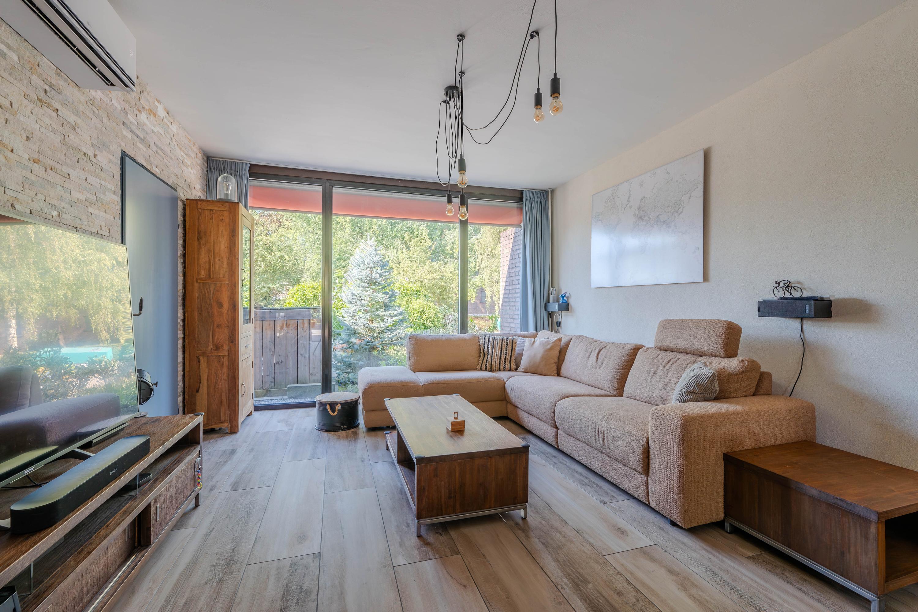 Tussenwoning te koop: Prins Bernhardlaan 25, Belfeld