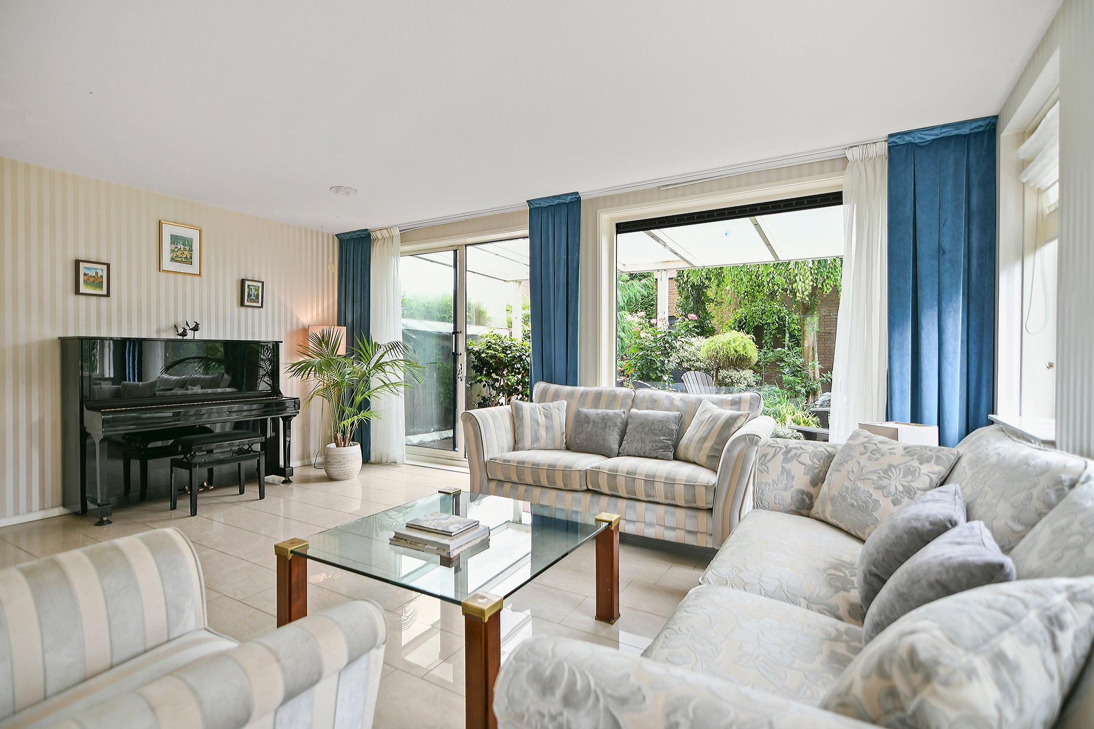 Hoekwoning te koop: Grenadierspoort 26, Nieuw-Vennep