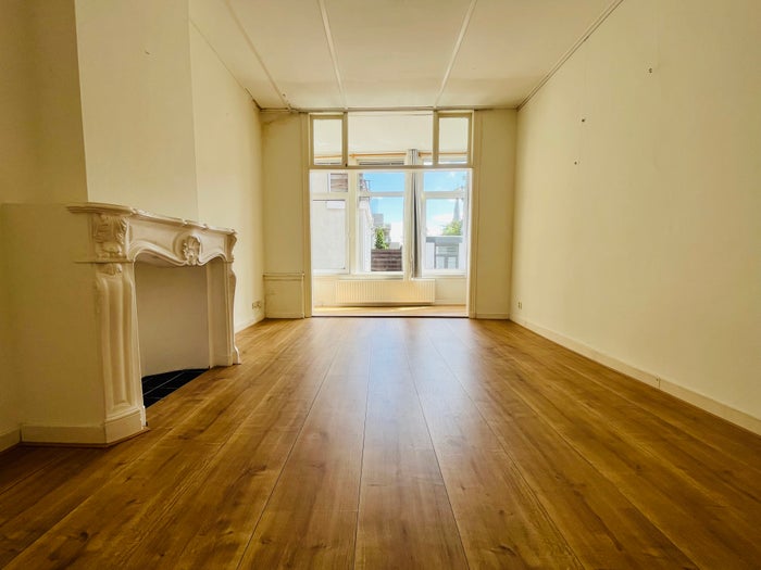 Te huur: Appartement Prins Hendrikstraat 70 A in Den Haag