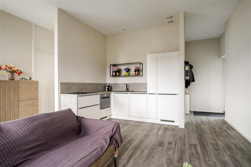 Appartement te koop: Oostenrijkstraat 14, Almere