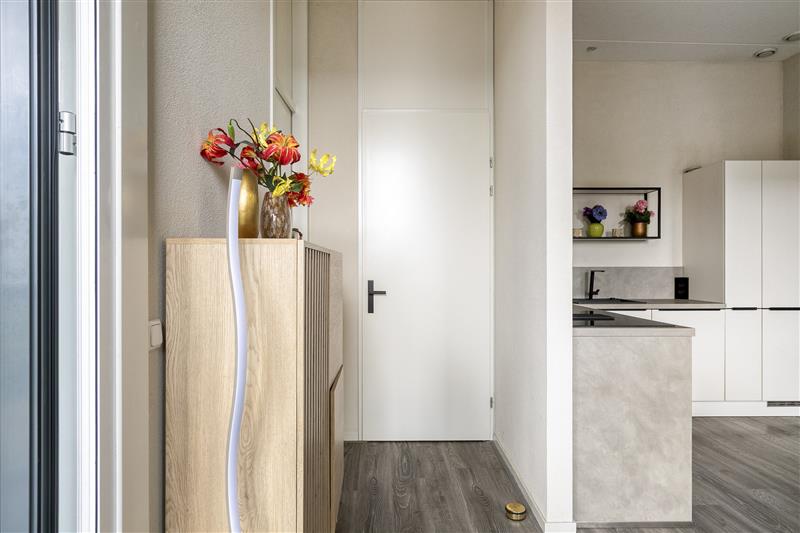 Appartement te koop: Oostenrijkstraat 14, Almere