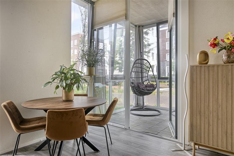 Appartement te koop: Oostenrijkstraat 14, Almere