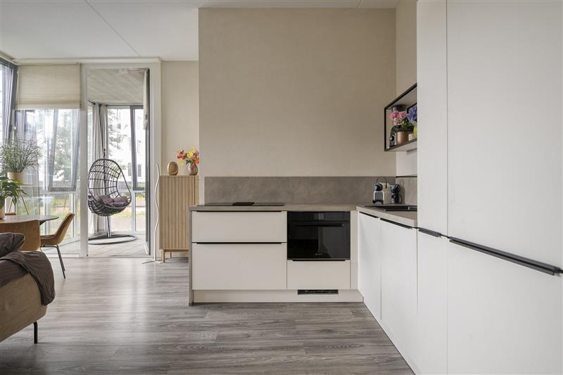 Appartement te koop: Oostenrijkstraat 14, Almere