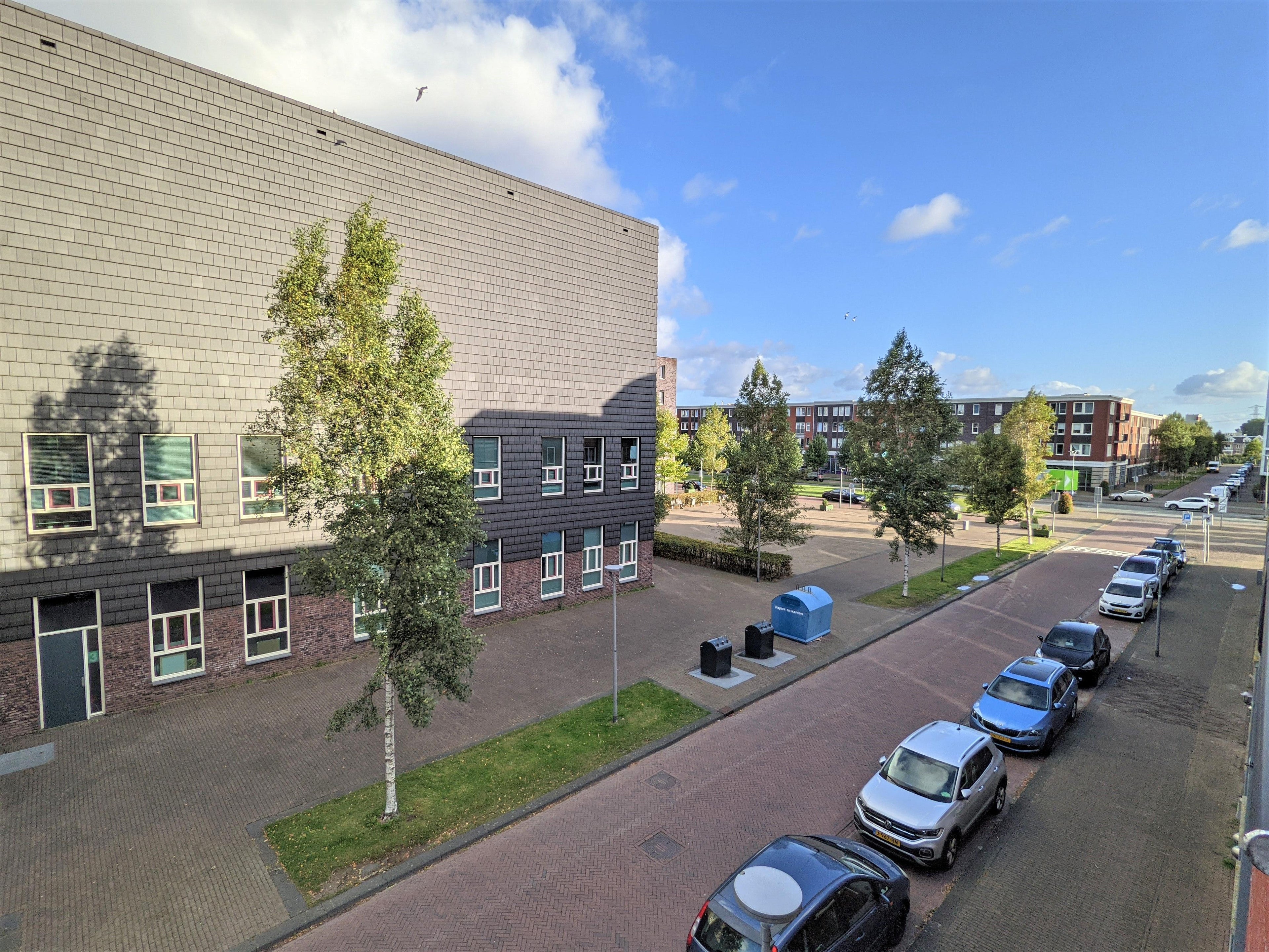 Tussenwoning te huur: Nederlandstraat 63, Almere