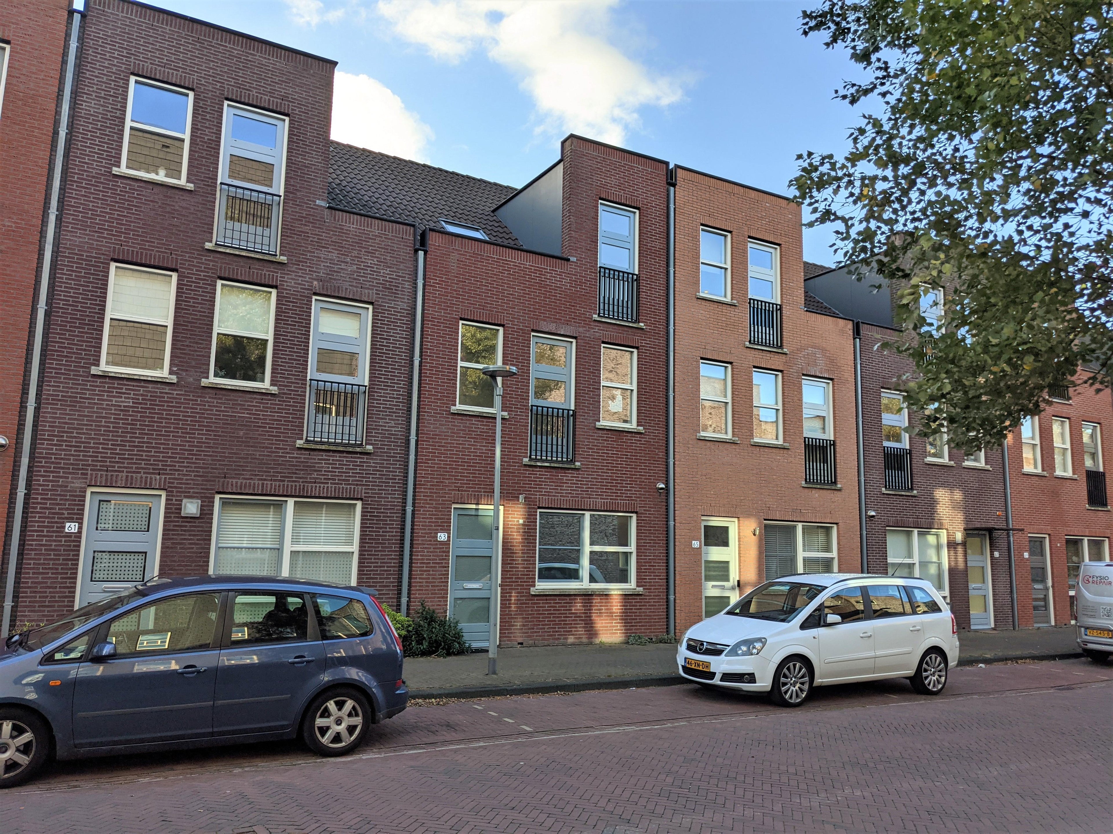 Tussenwoning te huur: Nederlandstraat 63, Almere