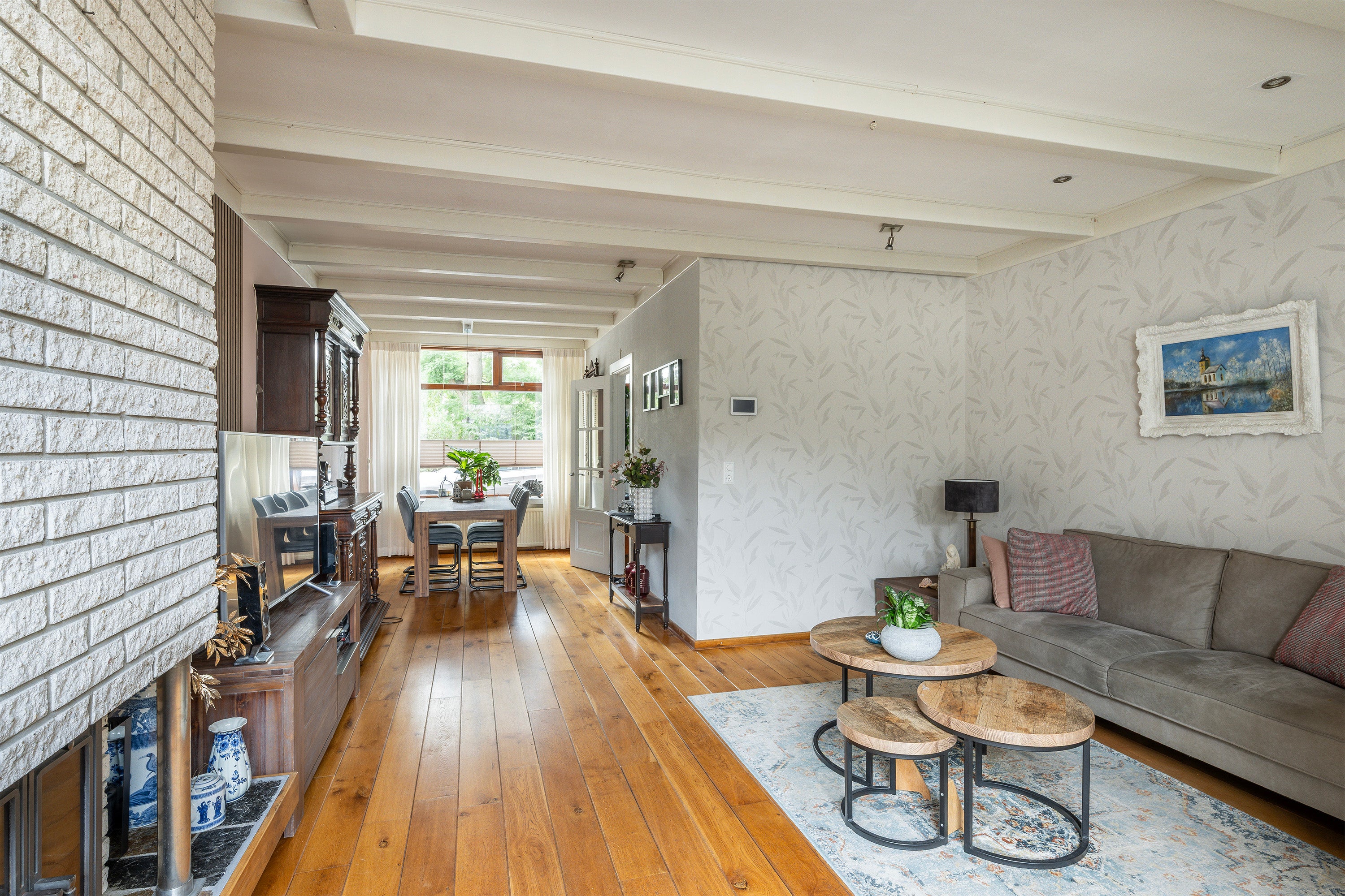 Tussenwoning te koop: Messchaertplein 6, Vlaardingen