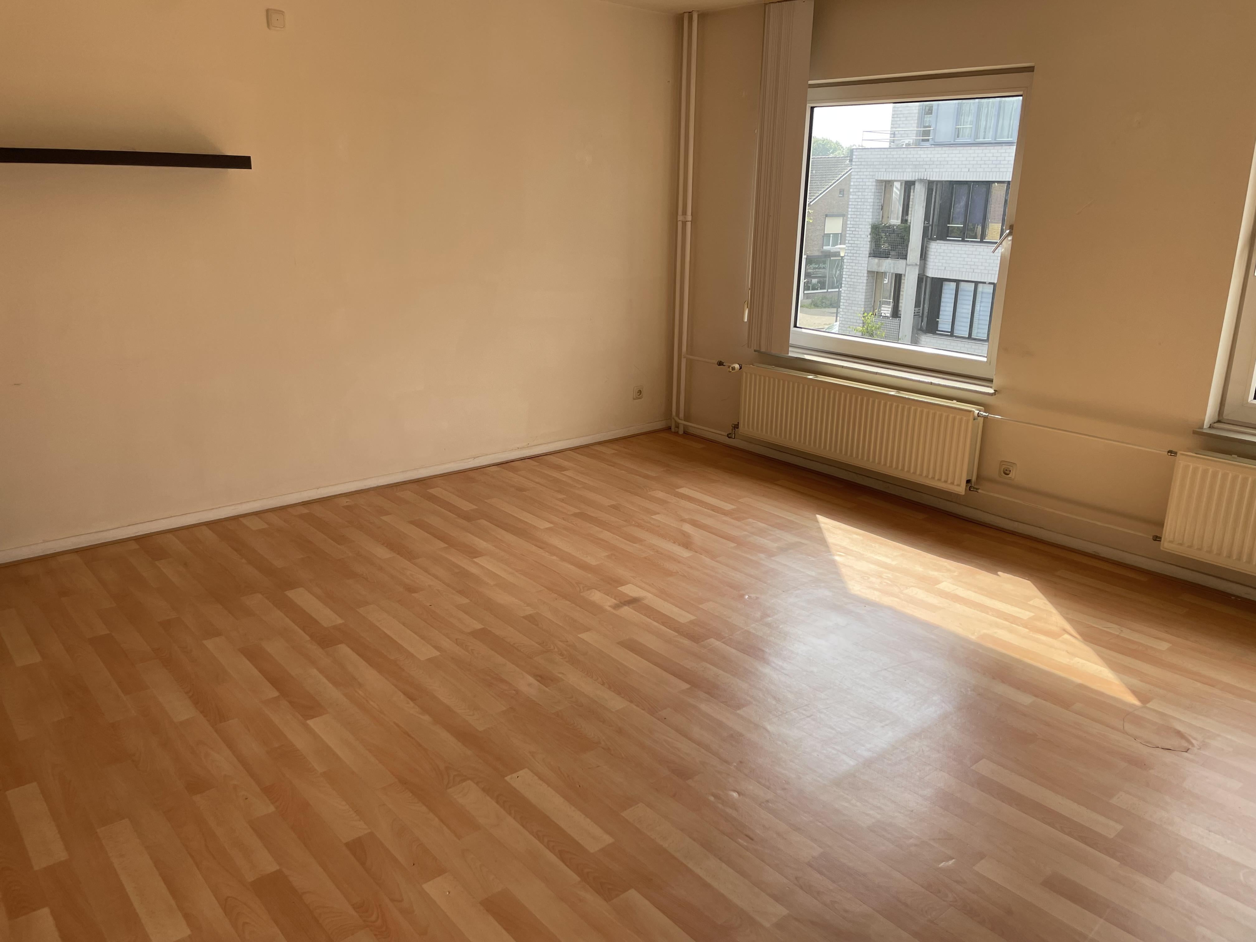 Studio te huur: Baron van Hövellstraat 75C-02, Maastricht
