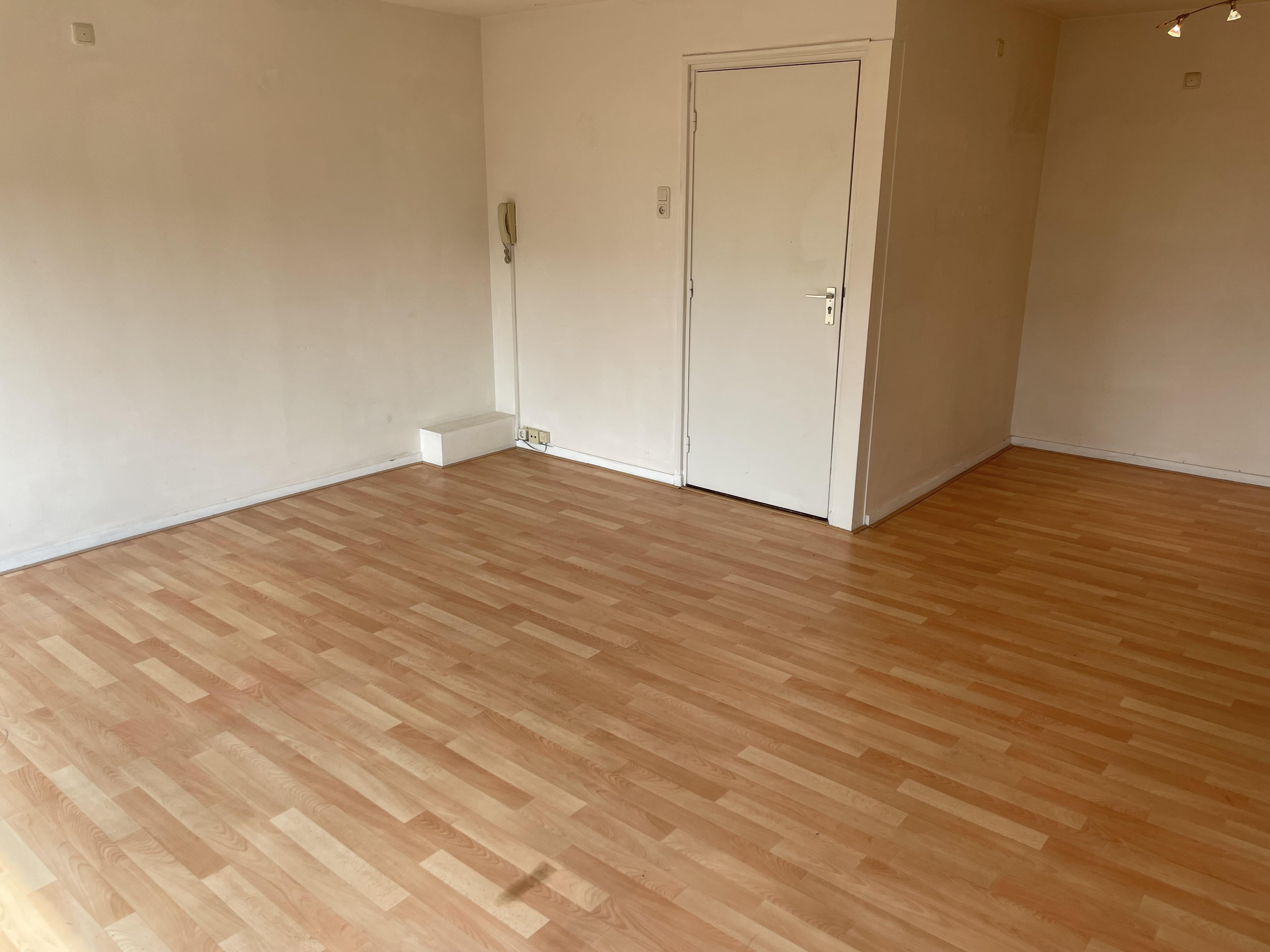 Studio te huur: Baron van Hövellstraat 75C-02, Maastricht