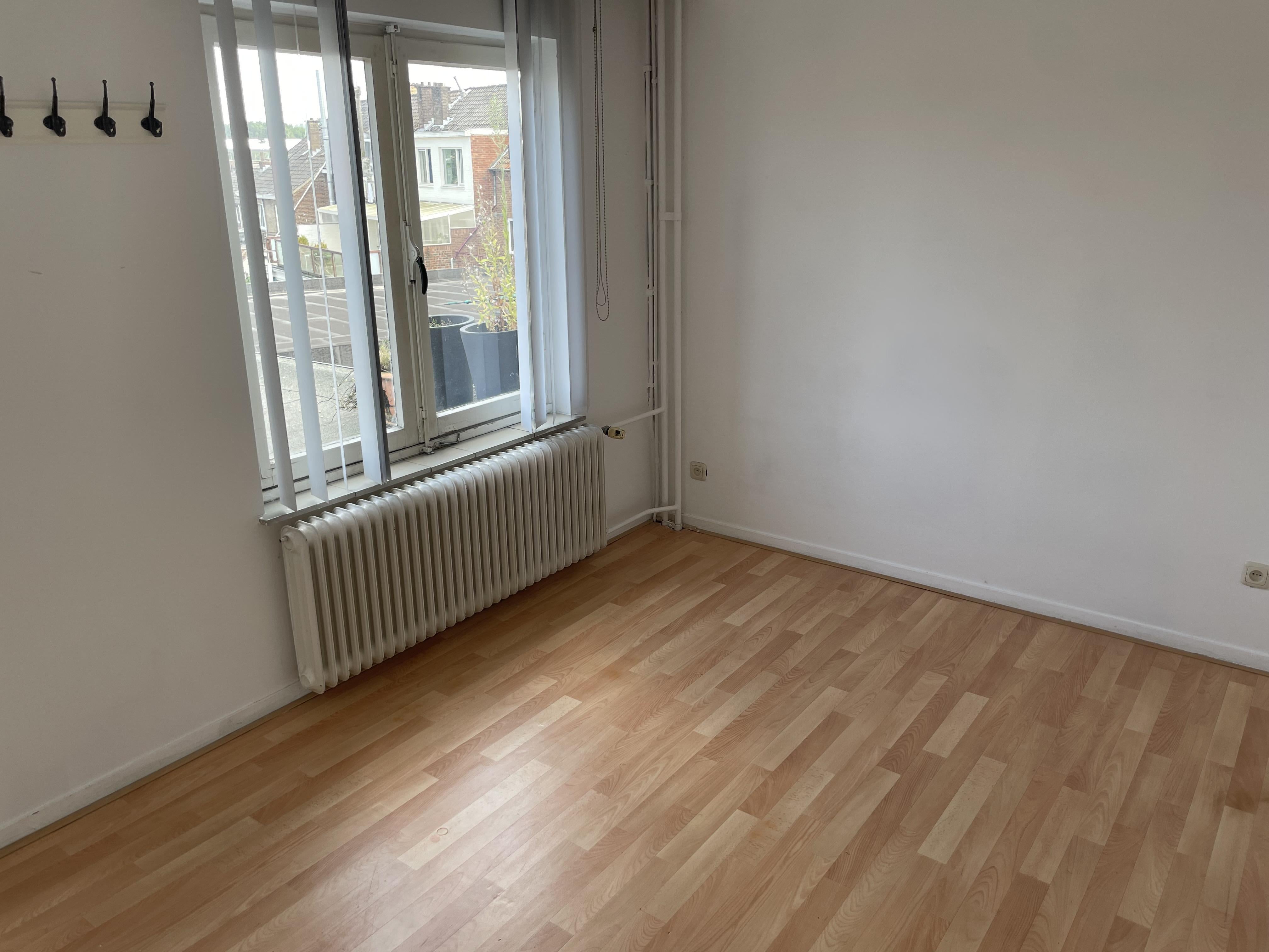 Studio te huur: Baron van Hövellstraat 75C-02, Maastricht