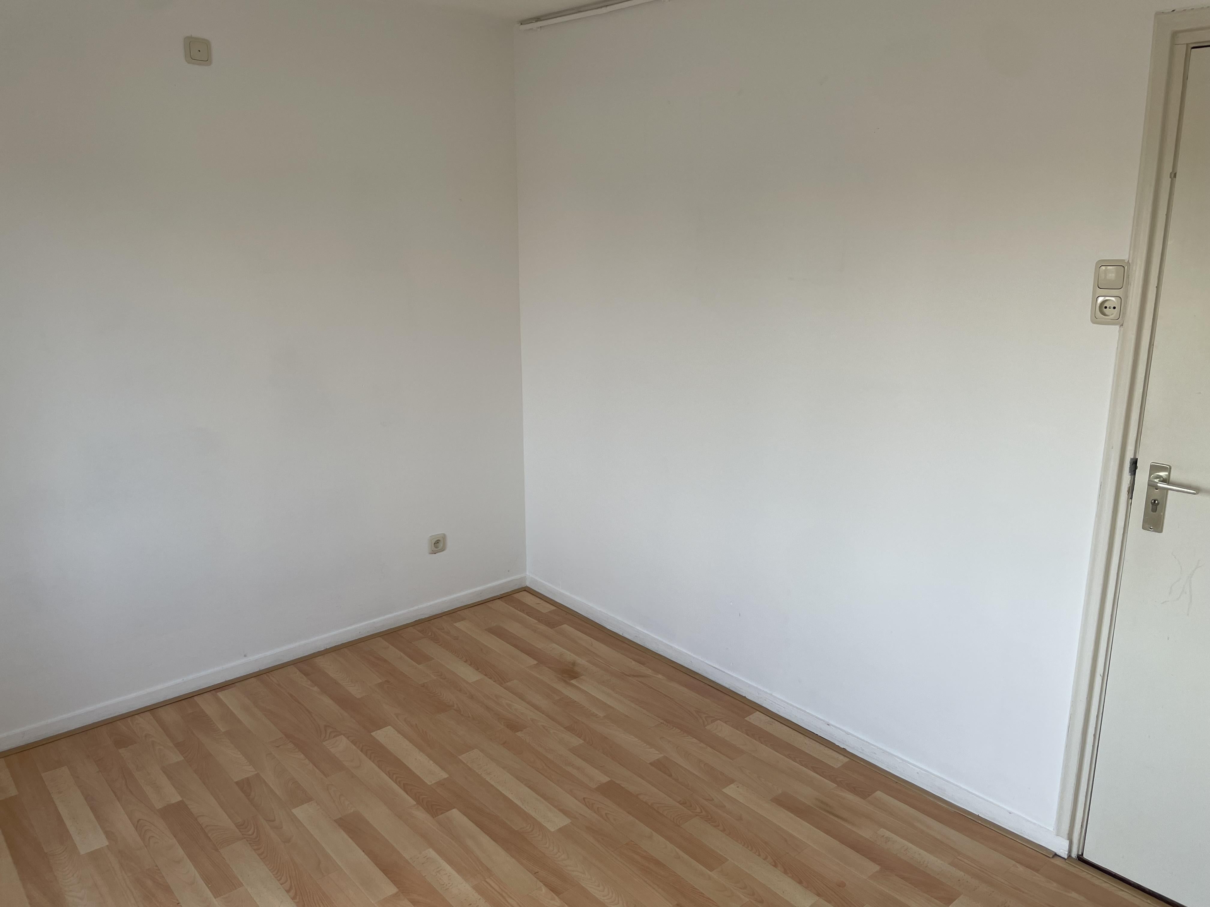 Studio te huur: Baron van Hövellstraat 75C-02, Maastricht