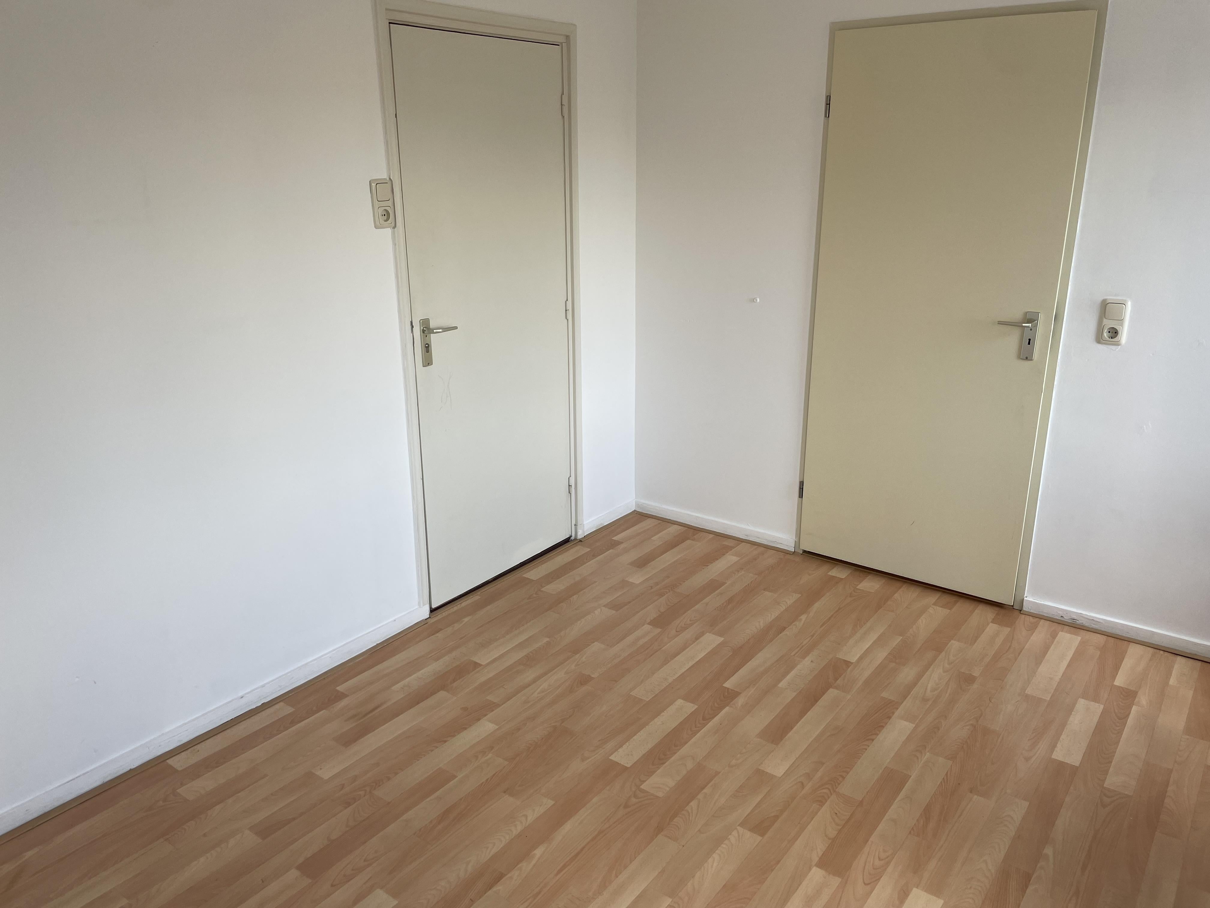 Studio te huur: Baron van Hövellstraat 75C-02, Maastricht