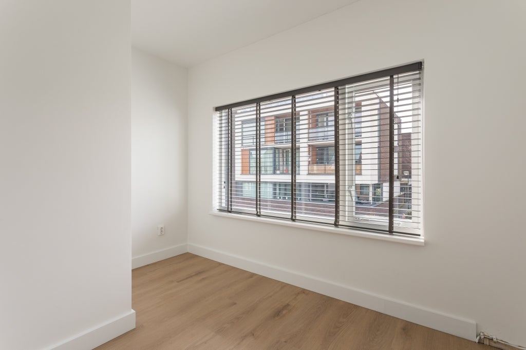 Woning te huur: Stationsstraat, Rijen