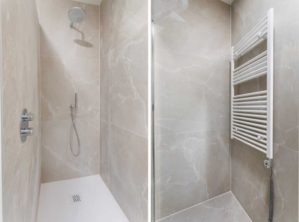 Woning te huur: Stationsstraat, Rijen